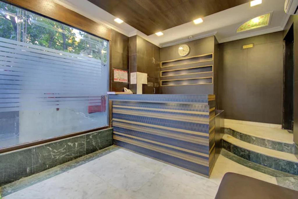 Dover Inn By Bookmerihotel Calcutta Buitenkant foto
